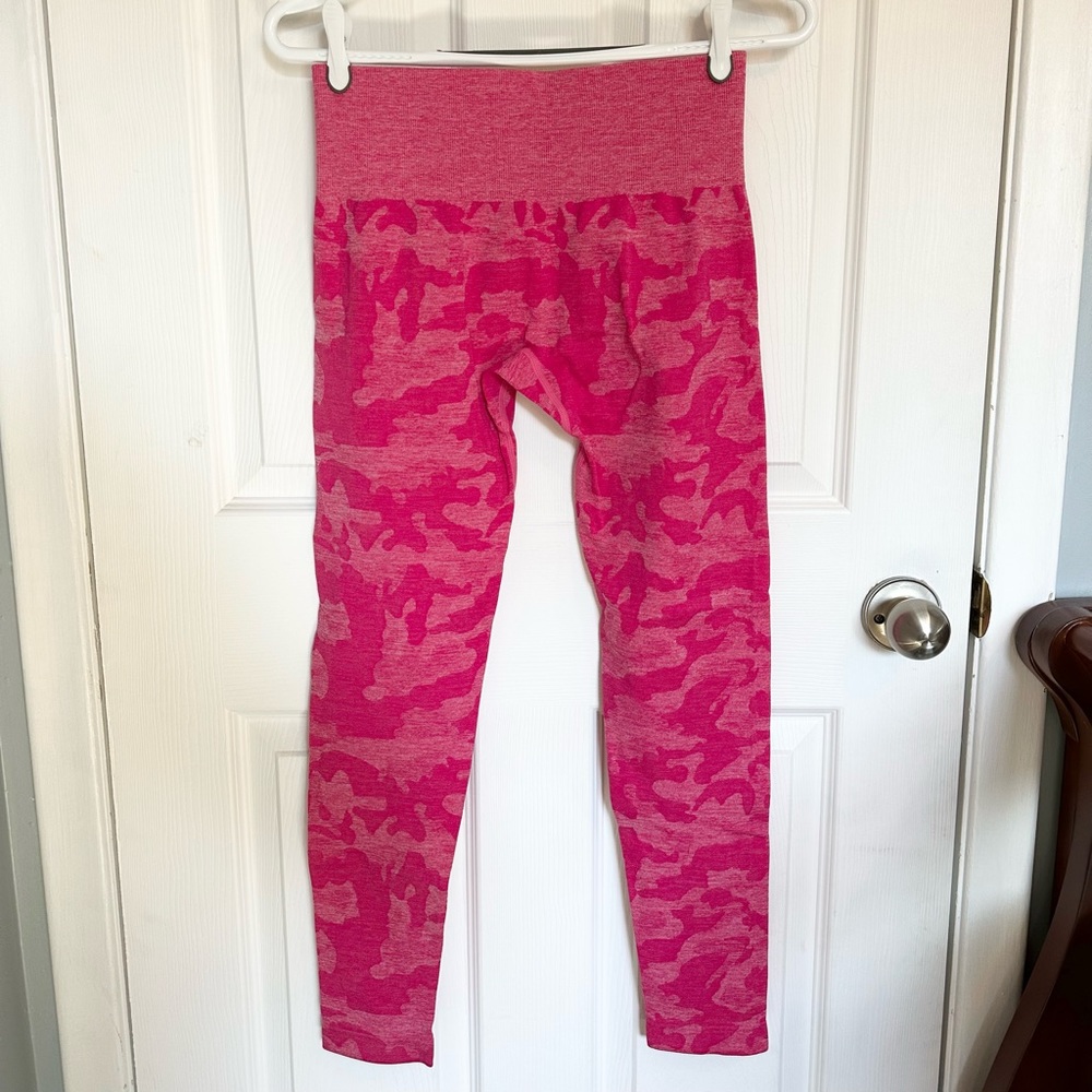 Pink Camo Seamless Leggings